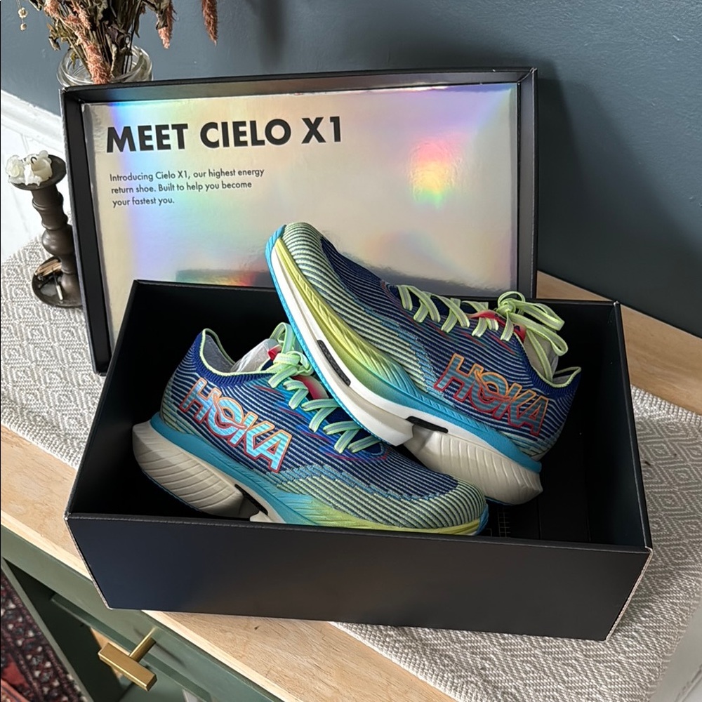 Hoka Cielo X1 Carbon Plated Racer